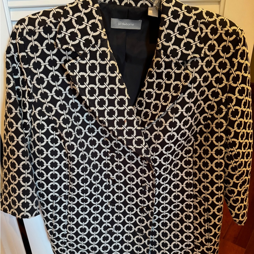 Women's Black and White Jacket